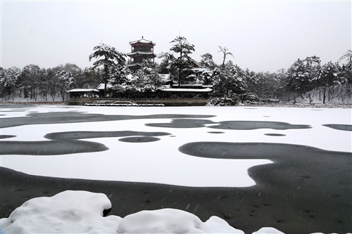 世界文化遗产承德避暑山庄及周围寺庙--金山雪韵