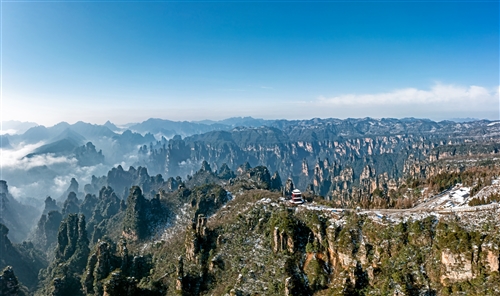 《山景奇观》