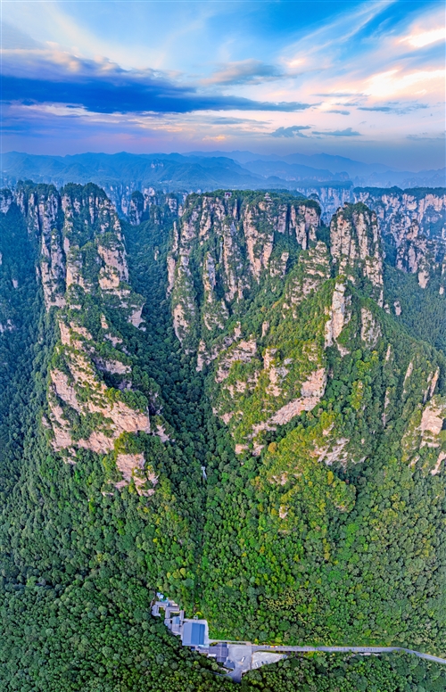 《黄石寨索道》