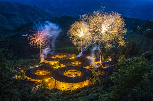 土楼礼赞