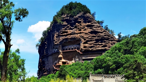 东方雕塑陈列馆------麦积山石窟